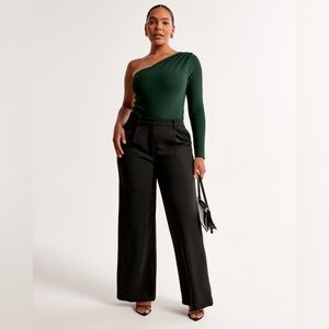 A&F - Long-Sleeve Crepe Asymmetrical One-Shoulder Bodysuit